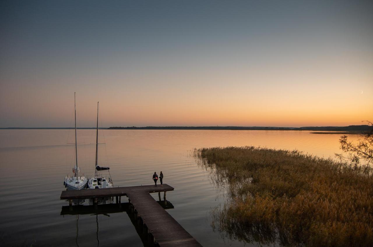 Folwark Luknajno Nad Jeziorem Sniardwy Gospoda Dziedzictwo Kulinarne Warmia-Mazury Mikołajki Exterior foto